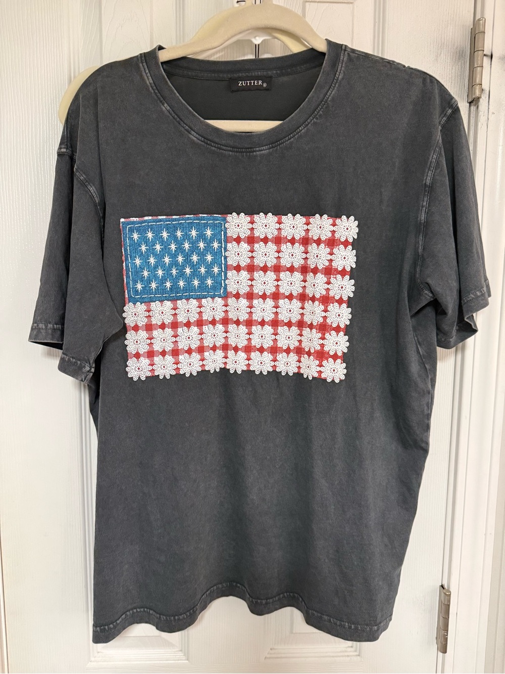 Zutter Floral American Flag Puff Print Washed Boyfriend Tee